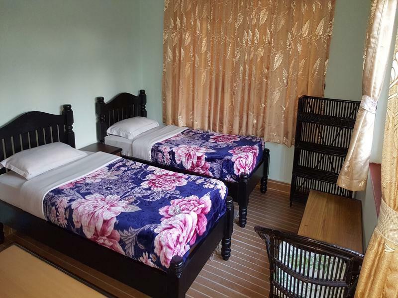 Nanohana Lodge Pokhara Esterno foto
